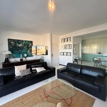 Апартаменты Sunny Waves - 2 Rooms, Торремолинос